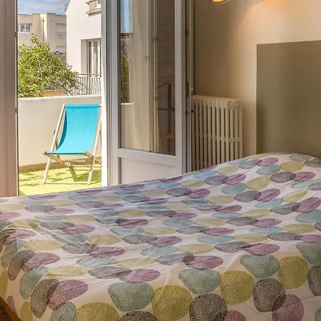 T3 Avec Terrasse, Proche Et Commerces A - Fr-1-349-199 Apartment *